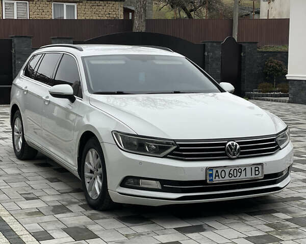 Белый Фольксваген Пассат, объемом двигателя 1.97 л и пробегом 295 тыс. км за 13400 $, фото 12 на Automoto.ua