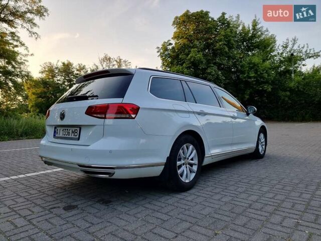 Белый Фольксваген Пассат, объемом двигателя 1.6 л и пробегом 267 тыс. км за 12750 $, фото 10 на Automoto.ua