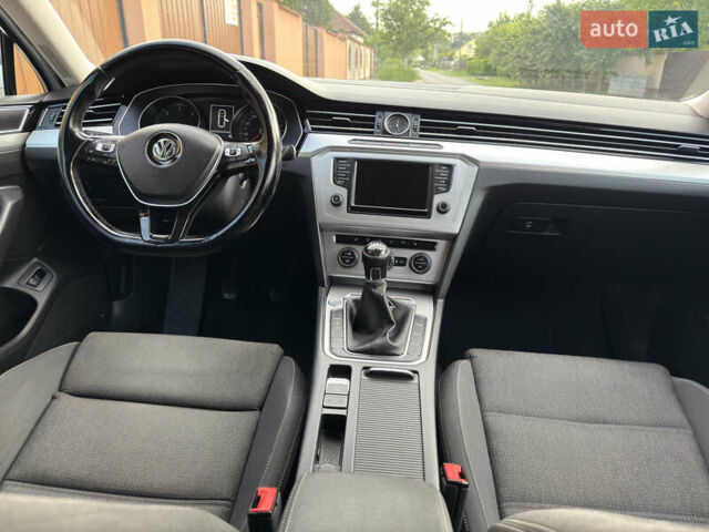 Белый Фольксваген Пассат, объемом двигателя 1.97 л и пробегом 238 тыс. км за 14250 $, фото 18 на Automoto.ua