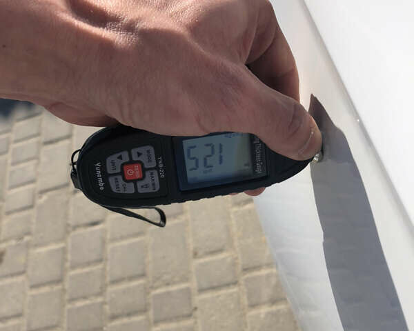 Білий Фольксваген Пассат, об'ємом двигуна 1.97 л та пробігом 327 тис. км за 13400 $, фото 7 на Automoto.ua