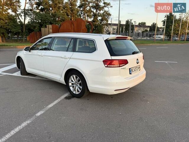 Белый Фольксваген Пассат, объемом двигателя 1.97 л и пробегом 292 тыс. км за 14000 $, фото 3 на Automoto.ua