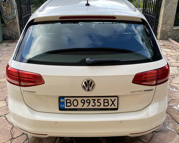 Белый Фольксваген Пассат, объемом двигателя 1.97 л и пробегом 258 тыс. км за 14900 $, фото 5 на Automoto.ua