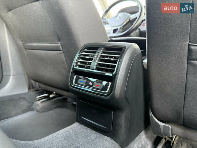 Білий Фольксваген Пассат, об'ємом двигуна 2 л та пробігом 330 тис. км за 11500 $, фото 28 на Automoto.ua