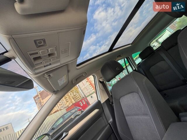 Білий Фольксваген Пассат, об'ємом двигуна 1.6 л та пробігом 256 тис. км за 12200 $, фото 14 на Automoto.ua