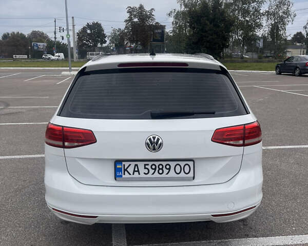 Білий Фольксваген Пассат, об'ємом двигуна 1.97 л та пробігом 312 тис. км за 13200 $, фото 4 на Automoto.ua