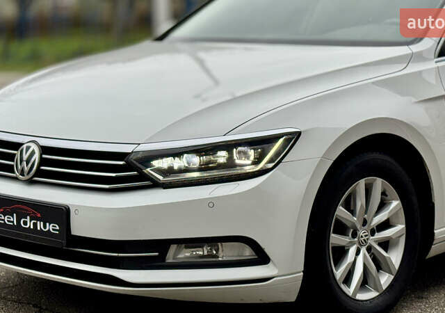 Білий Фольксваген Пассат, об'ємом двигуна 1.97 л та пробігом 301 тис. км за 14999 $, фото 3 на Automoto.ua