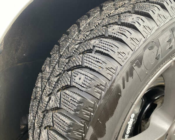 Білий Фольксваген Пассат, об'ємом двигуна 1.97 л та пробігом 260 тис. км за 15200 $, фото 20 на Automoto.ua