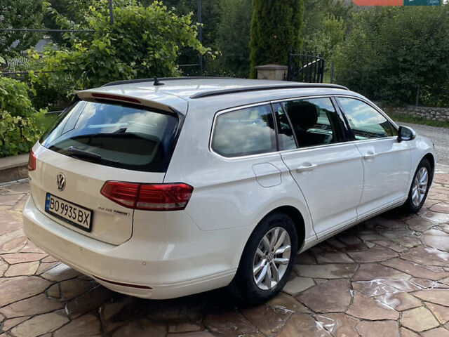 Белый Фольксваген Пассат, объемом двигателя 1.97 л и пробегом 258 тыс. км за 14900 $, фото 4 на Automoto.ua