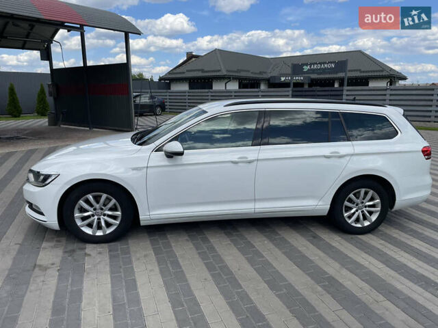 Белый Фольксваген Пассат, объемом двигателя 1.97 л и пробегом 295 тыс. км за 15200 $, фото 3 на Automoto.ua