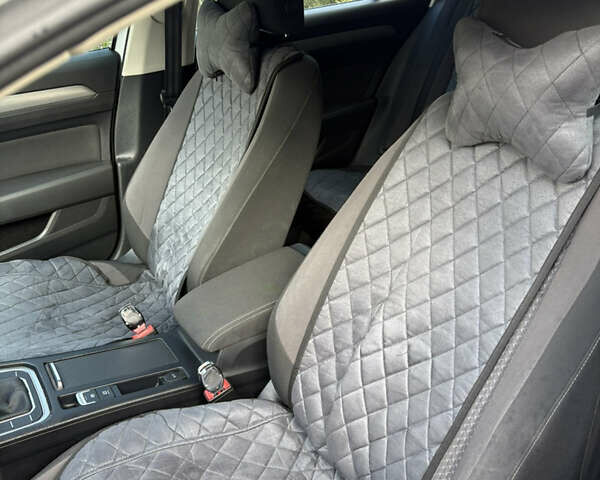 Белый Фольксваген Пассат, объемом двигателя 1.97 л и пробегом 362 тыс. км за 12900 $, фото 18 на Automoto.ua