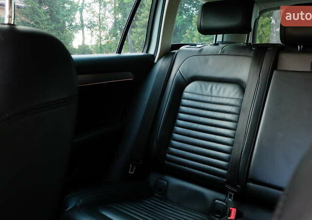 Белый Фольксваген Пассат, объемом двигателя 2 л и пробегом 280 тыс. км за 16400 $, фото 28 на Automoto.ua