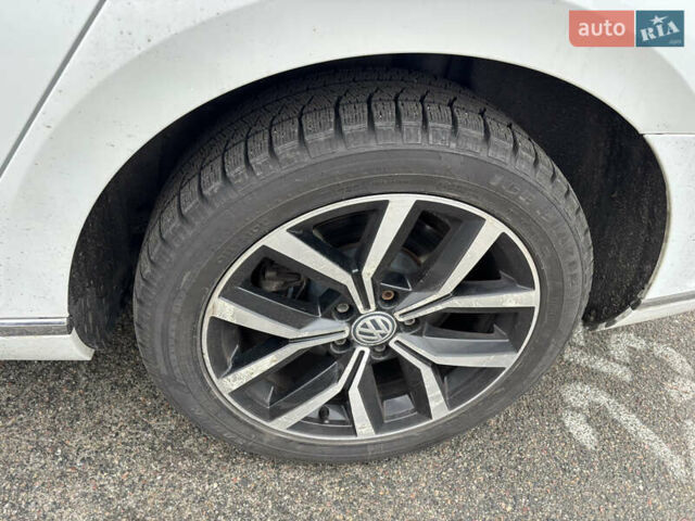 Белый Фольксваген Пассат, объемом двигателя 1.97 л и пробегом 246 тыс. км за 14999 $, фото 9 на Automoto.ua