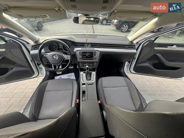 Белый Фольксваген Пассат, объемом двигателя 2 л и пробегом 291 тыс. км за 13500 $, фото 39 на Automoto.ua