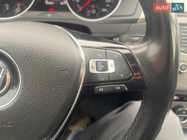 Білий Фольксваген Пассат, об'ємом двигуна 1.97 л та пробігом 312 тис. км за 13200 $, фото 19 на Automoto.ua