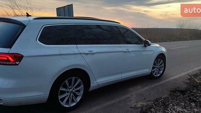 Белый Фольксваген Пассат, объемом двигателя 2 л и пробегом 270 тыс. км за 15000 $, фото 8 на Automoto.ua