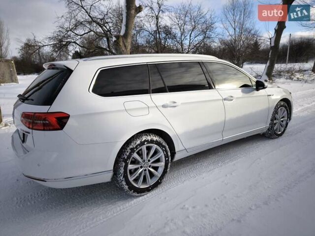 Белый Фольксваген Пассат, объемом двигателя 1.97 л и пробегом 374 тыс. км за 15500 $, фото 14 на Automoto.ua