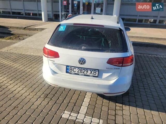 Белый Фольксваген Пассат, объемом двигателя 2 л и пробегом 270 тыс. км за 13500 $, фото 32 на Automoto.ua