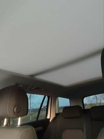 Белый Фольксваген Пассат, объемом двигателя 2 л и пробегом 270 тыс. км за 15000 $, фото 36 на Automoto.ua