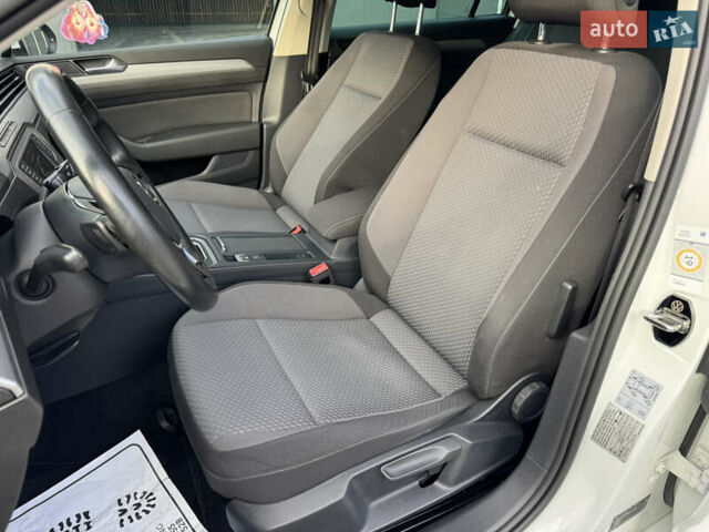 Белый Фольксваген Пассат, объемом двигателя 2 л и пробегом 291 тыс. км за 13500 $, фото 30 на Automoto.ua