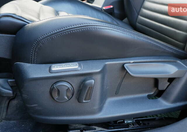 Белый Фольксваген Пассат, объемом двигателя 2 л и пробегом 280 тыс. км за 16400 $, фото 66 на Automoto.ua