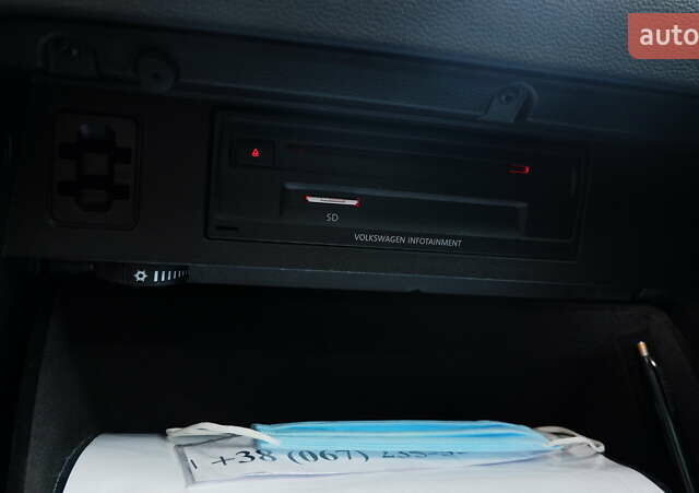 Белый Фольксваген Пассат, объемом двигателя 2 л и пробегом 280 тыс. км за 16400 $, фото 27 на Automoto.ua