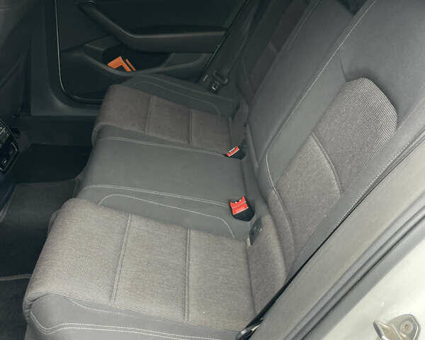 Белый Фольксваген Пассат, объемом двигателя 1.97 л и пробегом 295 тыс. км за 13400 $, фото 24 на Automoto.ua