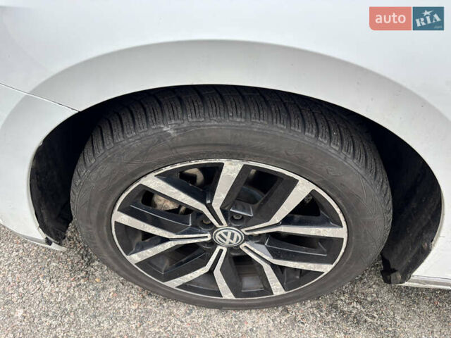 Белый Фольксваген Пассат, объемом двигателя 1.97 л и пробегом 246 тыс. км за 14999 $, фото 10 на Automoto.ua