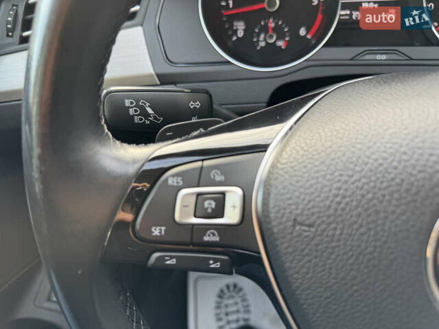 Белый Фольксваген Пассат, объемом двигателя 2 л и пробегом 291 тыс. км за 13500 $, фото 20 на Automoto.ua