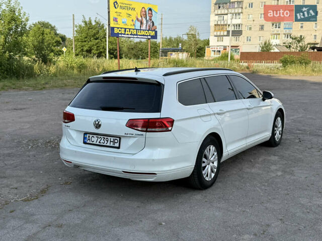 Білий Фольксваген Пассат, об'ємом двигуна 2 л та пробігом 330 тис. км за 11500 $, фото 7 на Automoto.ua