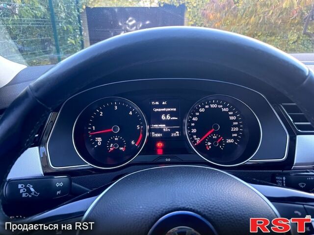 Белый Фольксваген Пассат, объемом двигателя 1.6 л и пробегом 375 тыс. км за 13200 $, фото 3 на Automoto.ua
