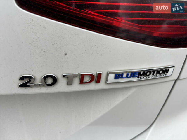 Белый Фольксваген Пассат, объемом двигателя 1.97 л и пробегом 246 тыс. км за 14999 $, фото 18 на Automoto.ua