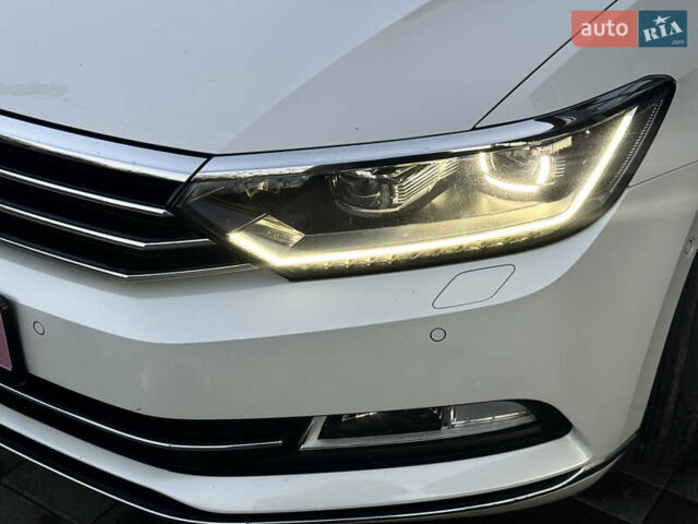 Білий Фольксваген Пассат, об'ємом двигуна 2 л та пробігом 215 тис. км за 16999 $, фото 23 на Automoto.ua