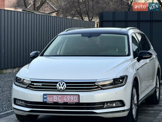 Білий Фольксваген Пассат, об'ємом двигуна 2 л та пробігом 215 тис. км за 16999 $, фото 9 на Automoto.ua