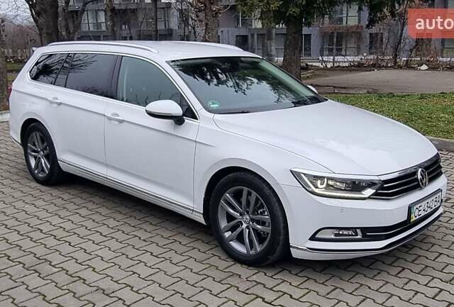 Білий Фольксваген Пассат, об'ємом двигуна 1.97 л та пробігом 245 тис. км за 16500 $, фото 7 на Automoto.ua
