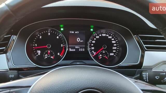 Белый Фольксваген Пассат, объемом двигателя 2 л и пробегом 270 тыс. км за 15000 $, фото 11 на Automoto.ua