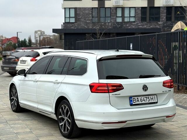 Белый Фольксваген Пассат, объемом двигателя 2 л и пробегом 256 тыс. км за 14999 $, фото 4 на Automoto.ua