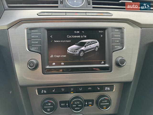 Белый Фольксваген Пассат, объемом двигателя 2 л и пробегом 291 тыс. км за 13500 $, фото 16 на Automoto.ua