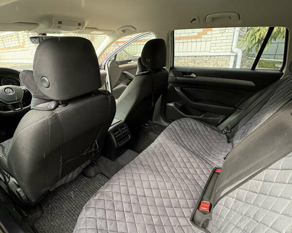 Белый Фольксваген Пассат, объемом двигателя 1.97 л и пробегом 362 тыс. км за 12900 $, фото 16 на Automoto.ua