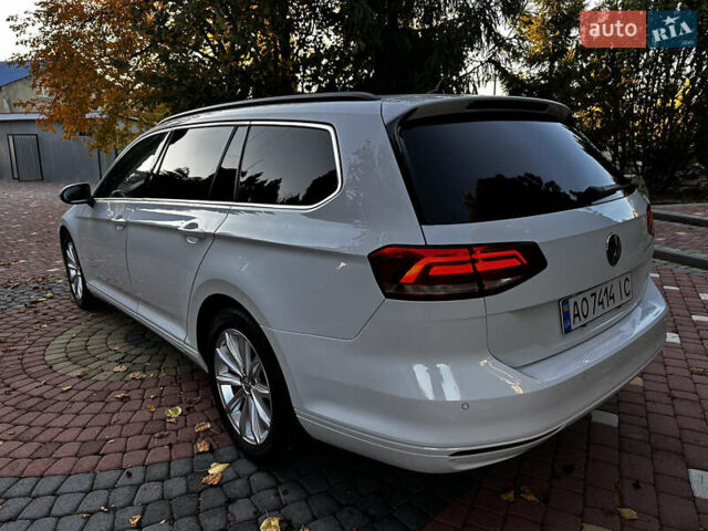 Білий Фольксваген Пассат, об'ємом двигуна 2 л та пробігом 336 тис. км за 14800 $, фото 19 на Automoto.ua