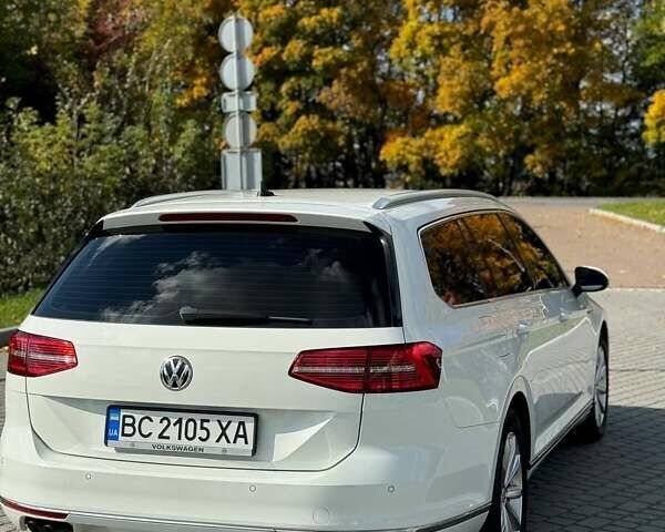 Білий Фольксваген Пассат, об'ємом двигуна 1.97 л та пробігом 230 тис. км за 17500 $, фото 8 на Automoto.ua