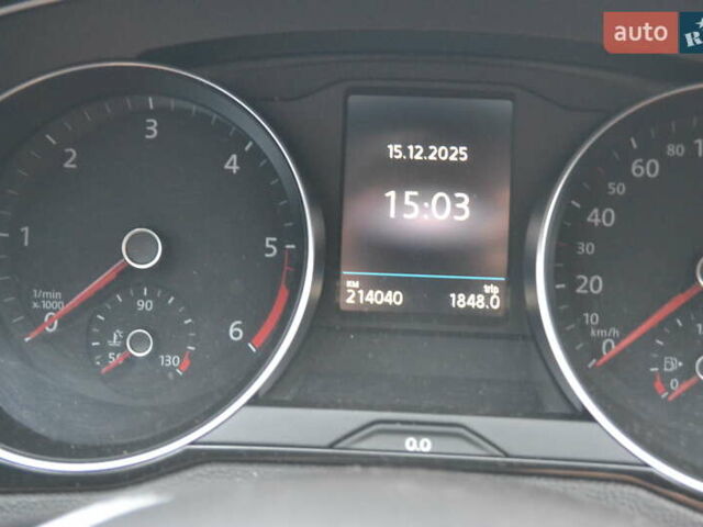 Белый Фольксваген Пассат, объемом двигателя 1.97 л и пробегом 215 тыс. км за 13200 $, фото 16 на Automoto.ua