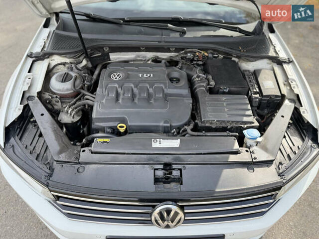 Белый Фольксваген Пассат, объемом двигателя 1.97 л и пробегом 308 тыс. км за 14999 $, фото 22 на Automoto.ua