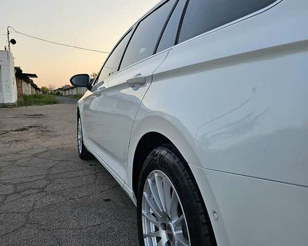 Белый Фольксваген Пассат, объемом двигателя 1.97 л и пробегом 274 тыс. км за 12900 $, фото 13 на Automoto.ua