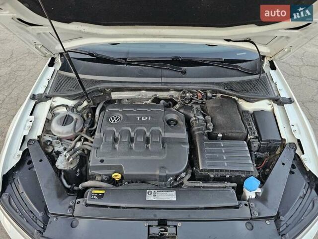 Белый Фольксваген Пассат, объемом двигателя 1.97 л и пробегом 274 тыс. км за 12900 $, фото 31 на Automoto.ua