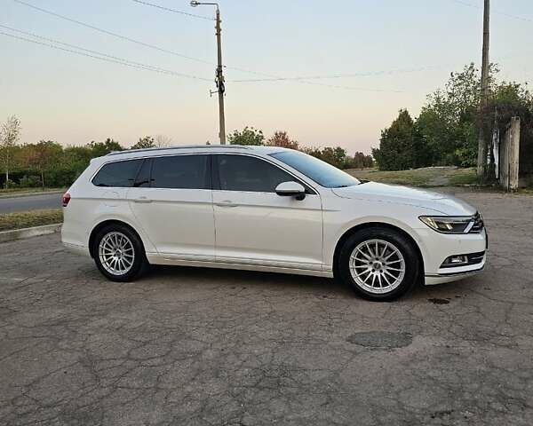 Белый Фольксваген Пассат, объемом двигателя 1.97 л и пробегом 274 тыс. км за 12900 $, фото 5 на Automoto.ua