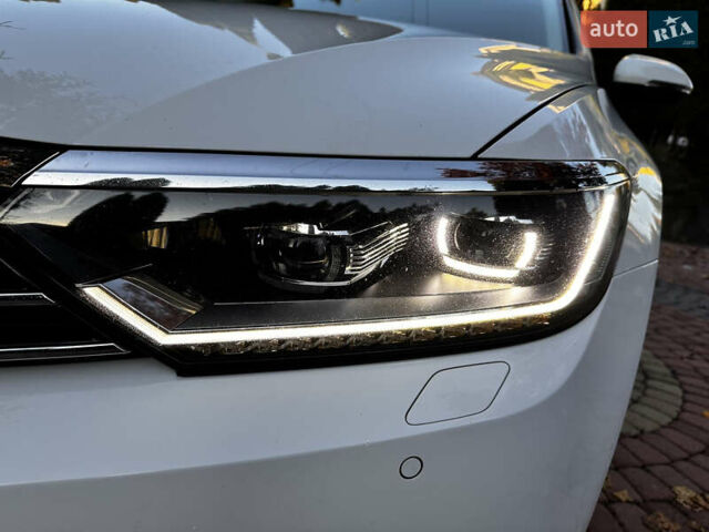 Білий Фольксваген Пассат, об'ємом двигуна 2 л та пробігом 336 тис. км за 14800 $, фото 44 на Automoto.ua