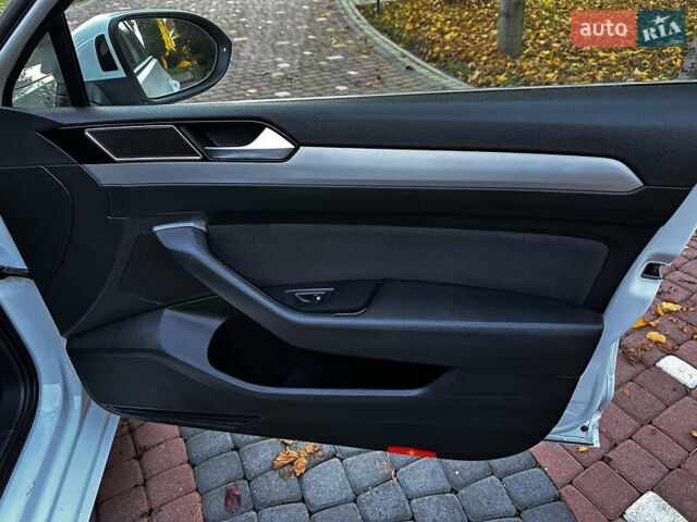 Білий Фольксваген Пассат, об'ємом двигуна 2 л та пробігом 336 тис. км за 14800 $, фото 40 на Automoto.ua