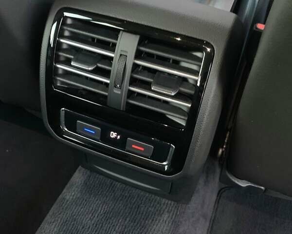 Білий Фольксваген Пассат, об'ємом двигуна 1.97 л та пробігом 230 тис. км за 17500 $, фото 19 на Automoto.ua