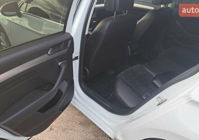 Белый Фольксваген Пассат, объемом двигателя 2 л и пробегом 283 тыс. км за 14500 $, фото 14 на Automoto.ua