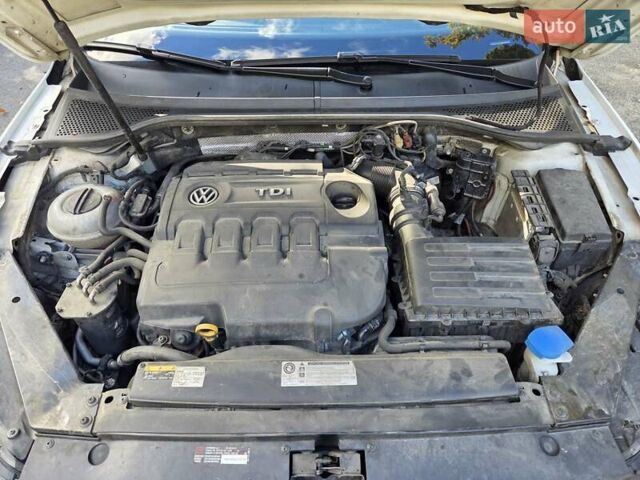 Белый Фольксваген Пассат, объемом двигателя 1.97 л и пробегом 345 тыс. км за 16900 $, фото 23 на Automoto.ua